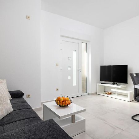 Luxury Apartment Ketty Сплит Екстериор снимка