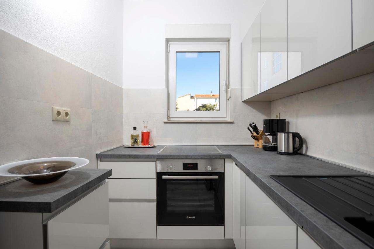 Luxury Apartment Ketty Сплит Екстериор снимка