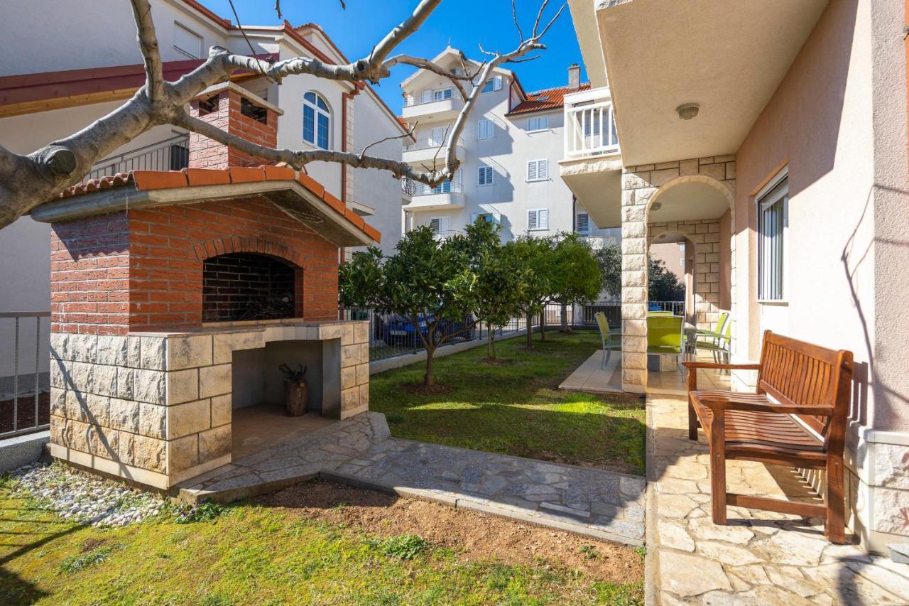 Luxury Apartment Ketty Сплит Екстериор снимка