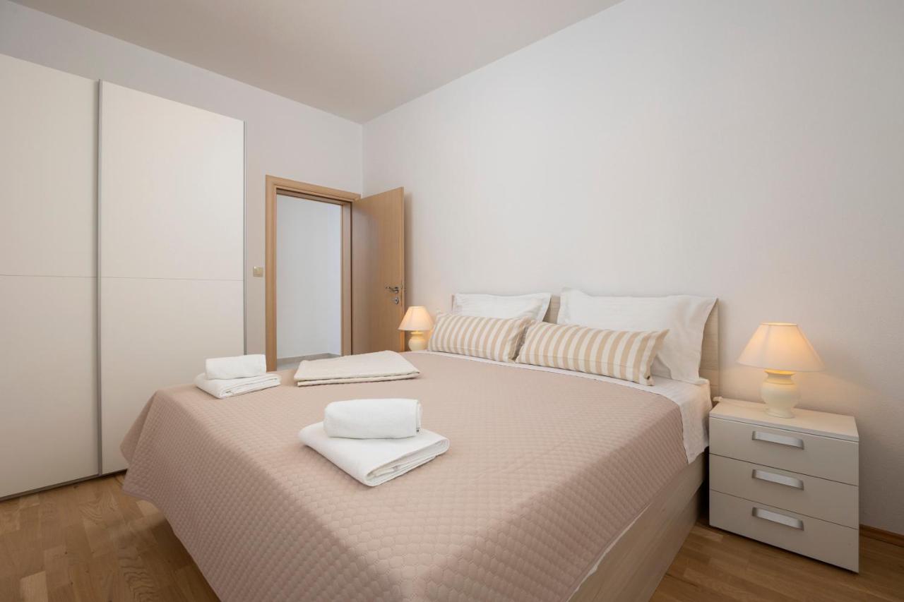 Luxury Apartment Ketty Сплит Екстериор снимка