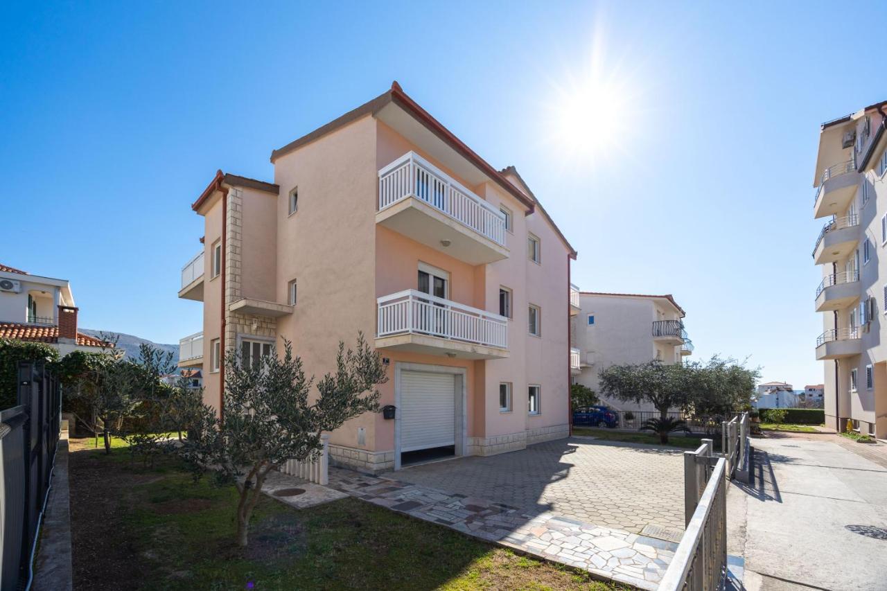Luxury Apartment Ketty Сплит Екстериор снимка